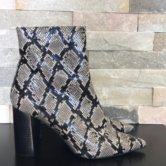 Jeffrey Campbell Raven Bootie - Picture 3 of 9